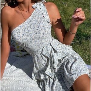 Ditsy Floral One Shoulder Knotted Ruffle Hem Belted Dress